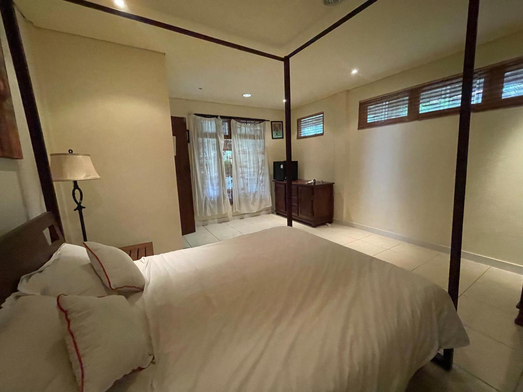 Graha Madesimon Hotel Ketewel Exterior foto