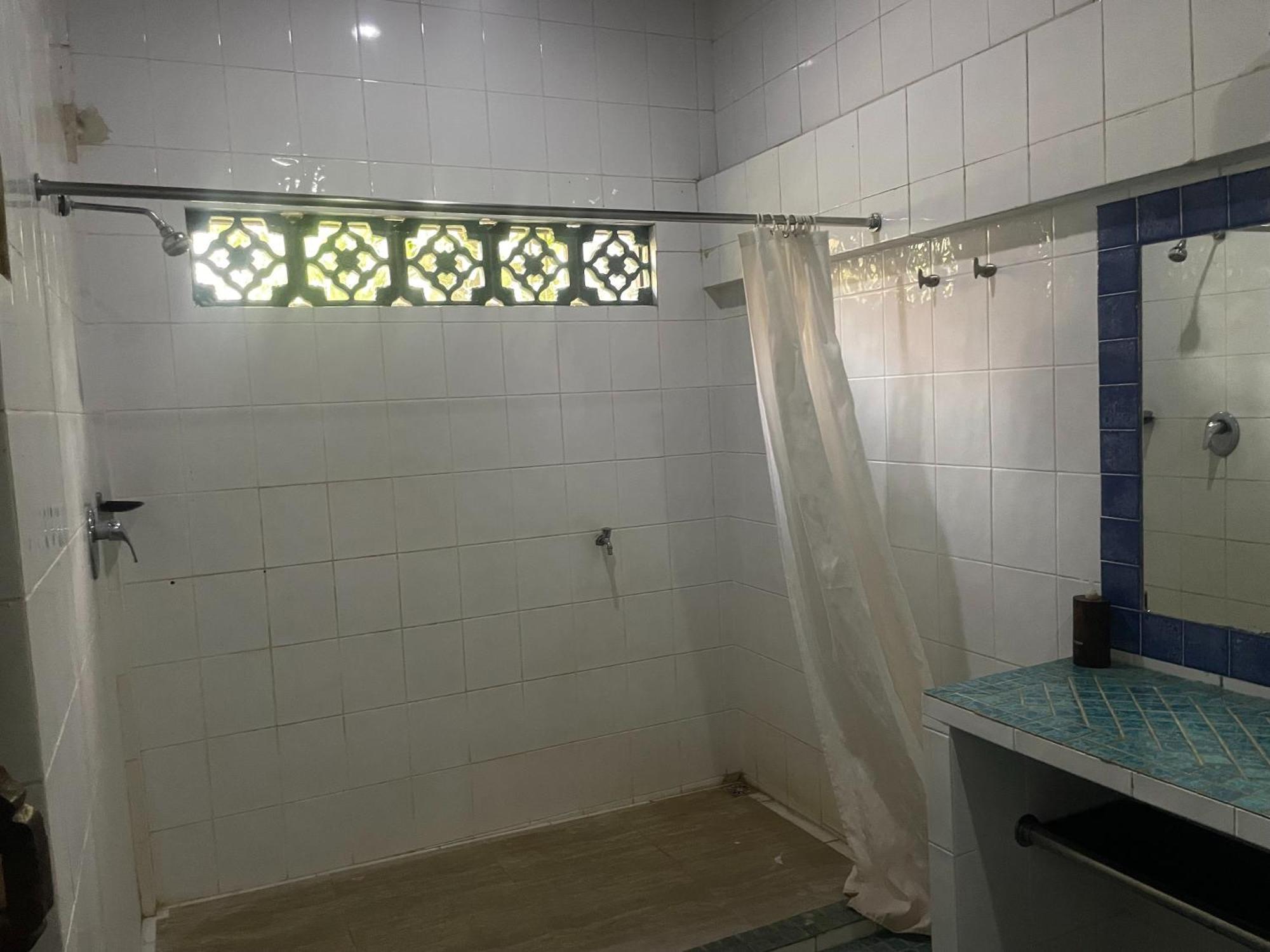 Graha Madesimon Hotel Ketewel Exterior foto