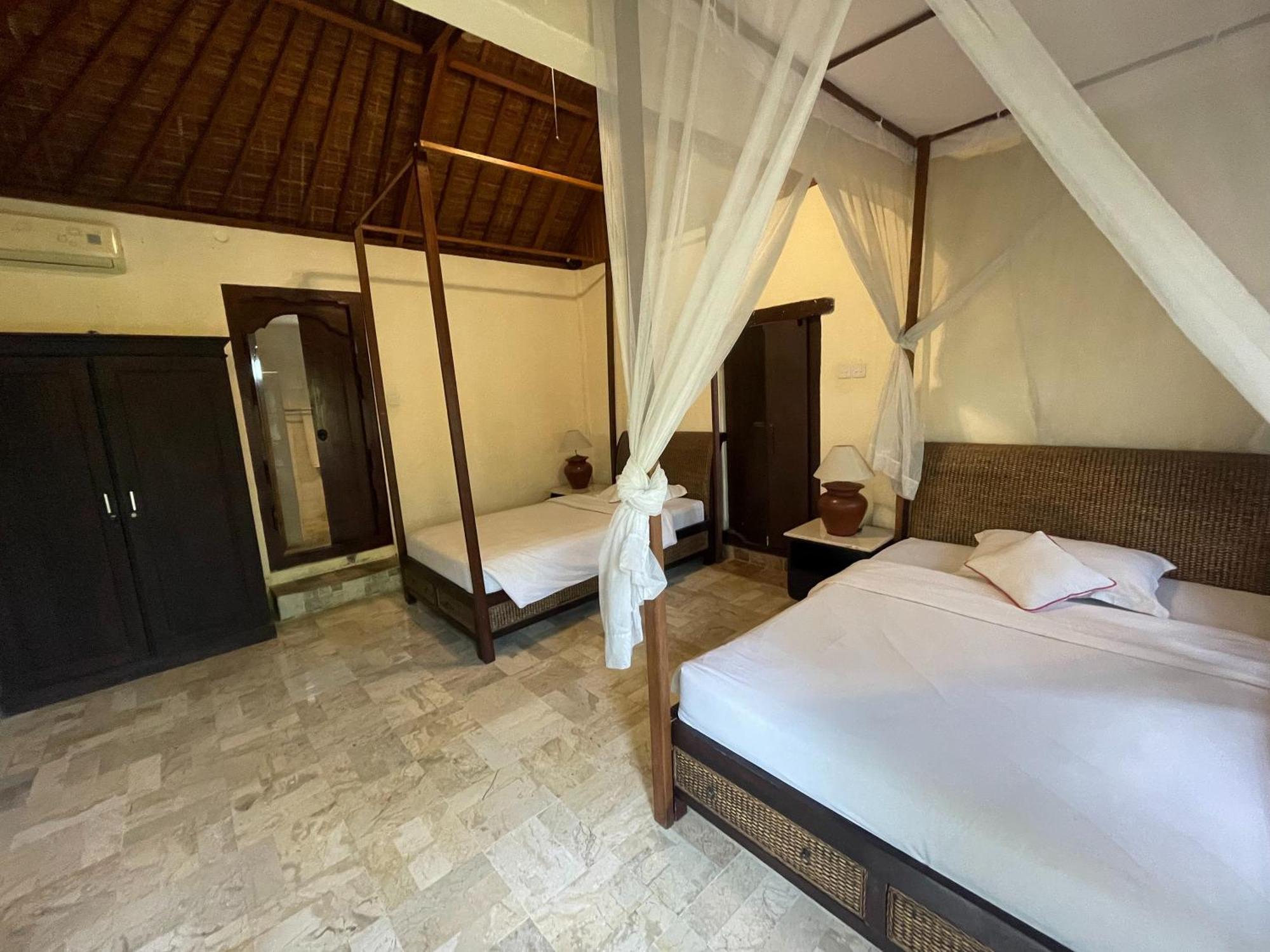 Graha Madesimon Hotel Ketewel Exterior foto